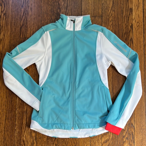 Brooks Jackets & Coats Brooks Shelter Technology Hybrid Running